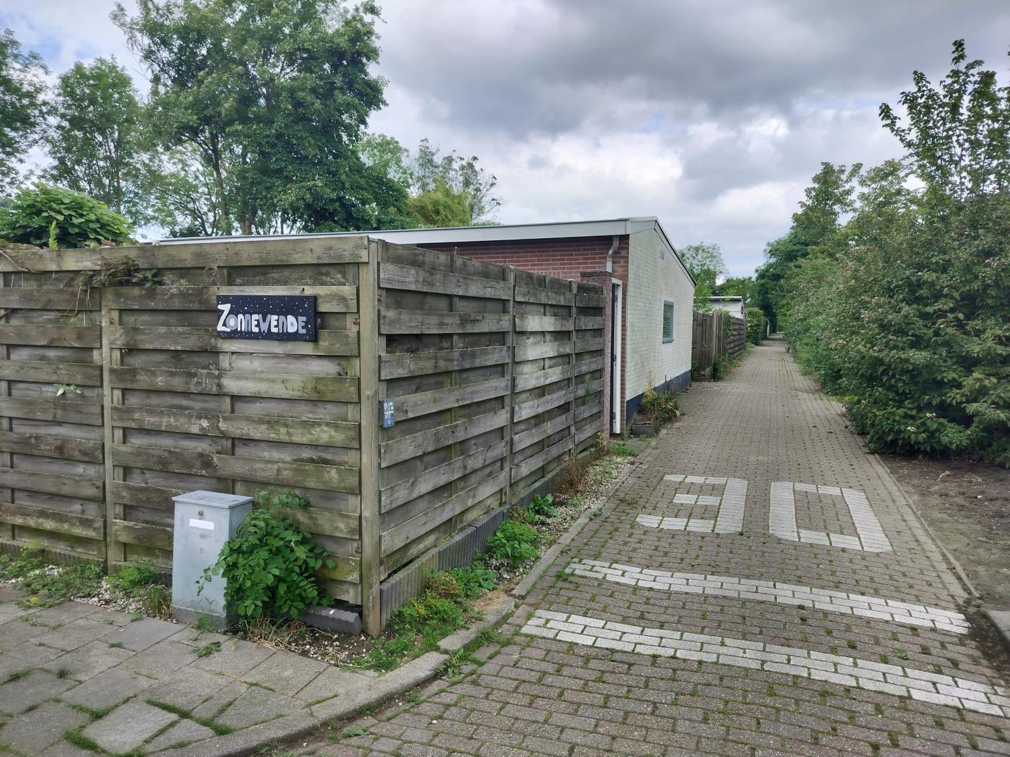 Solstice, Quiet Cottage In Bruinisse, Zeeland Exterior photo